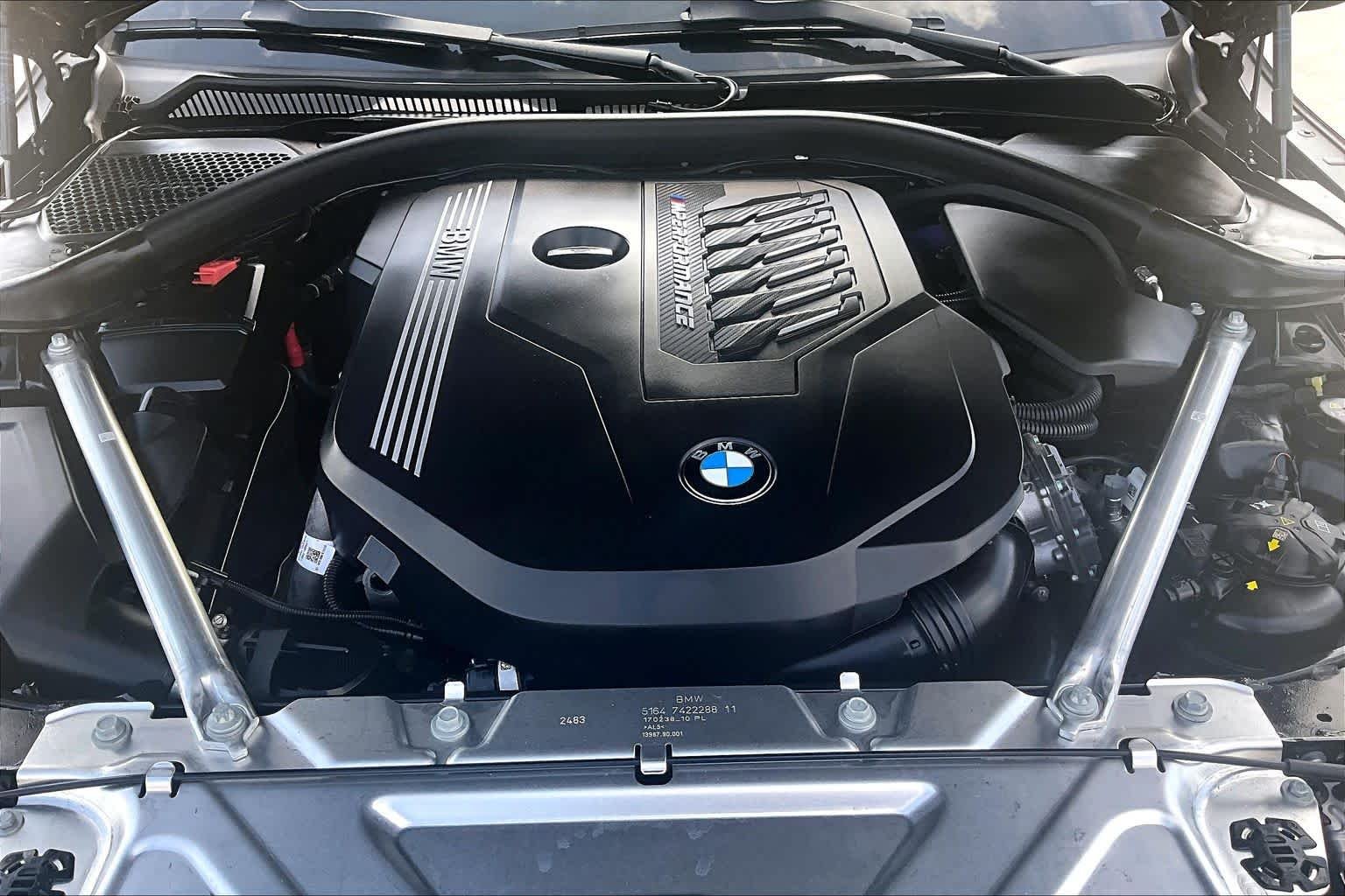 Used 2024 Black Sapphire Metallic BMW M440i image 28