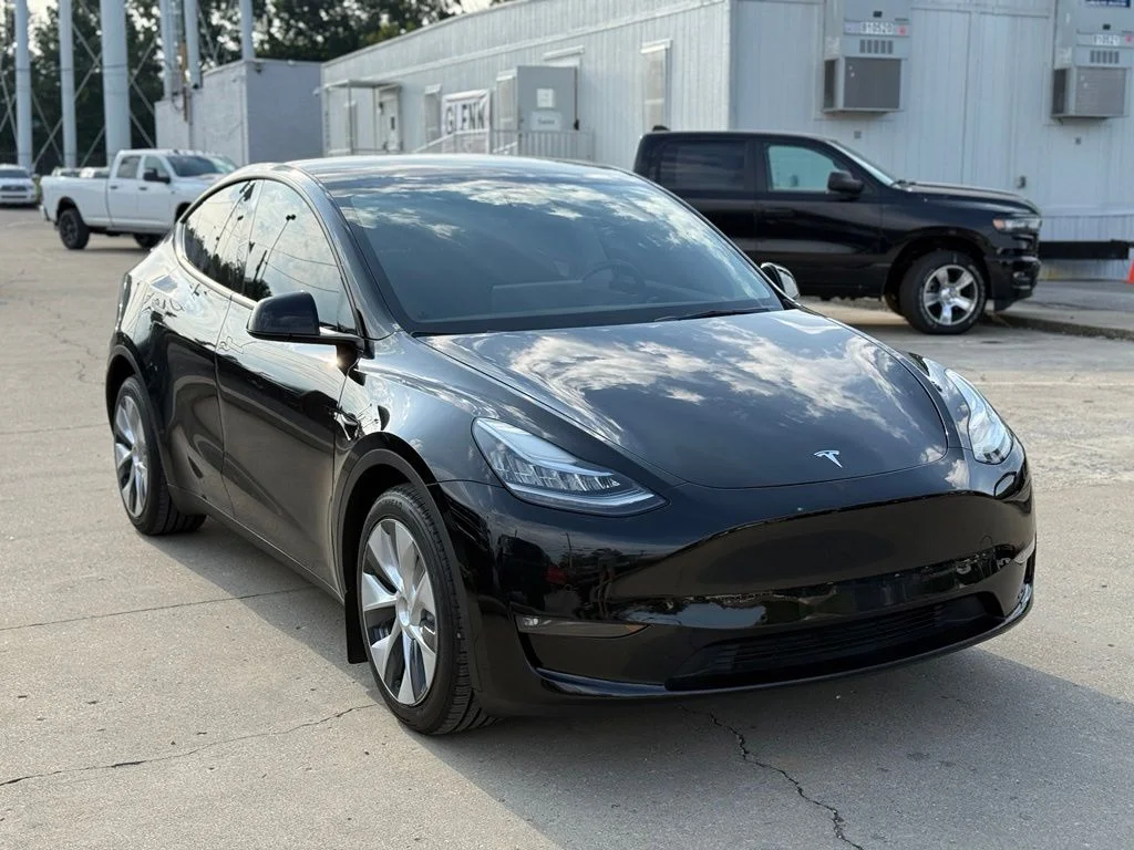 Used 2022 Black Tesla Long Range image 4
