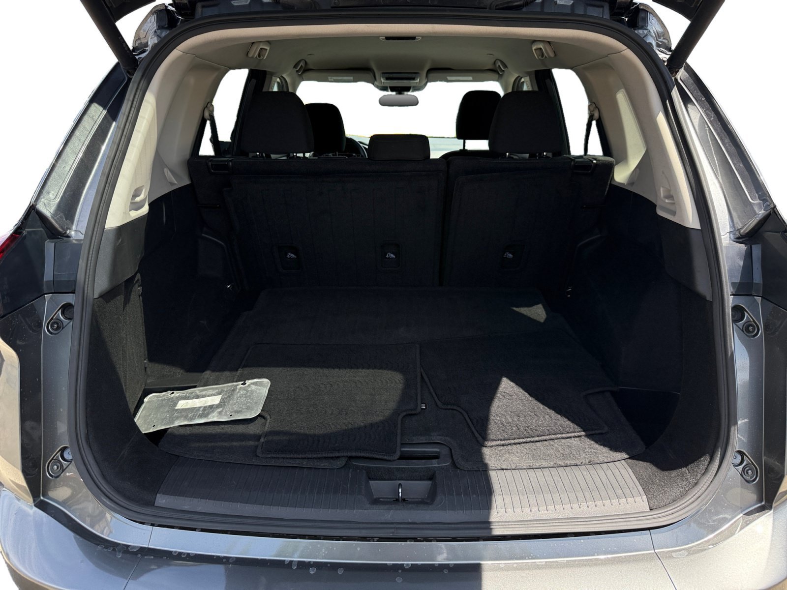Used 2024 Gun Metallic Nissan SV image 17