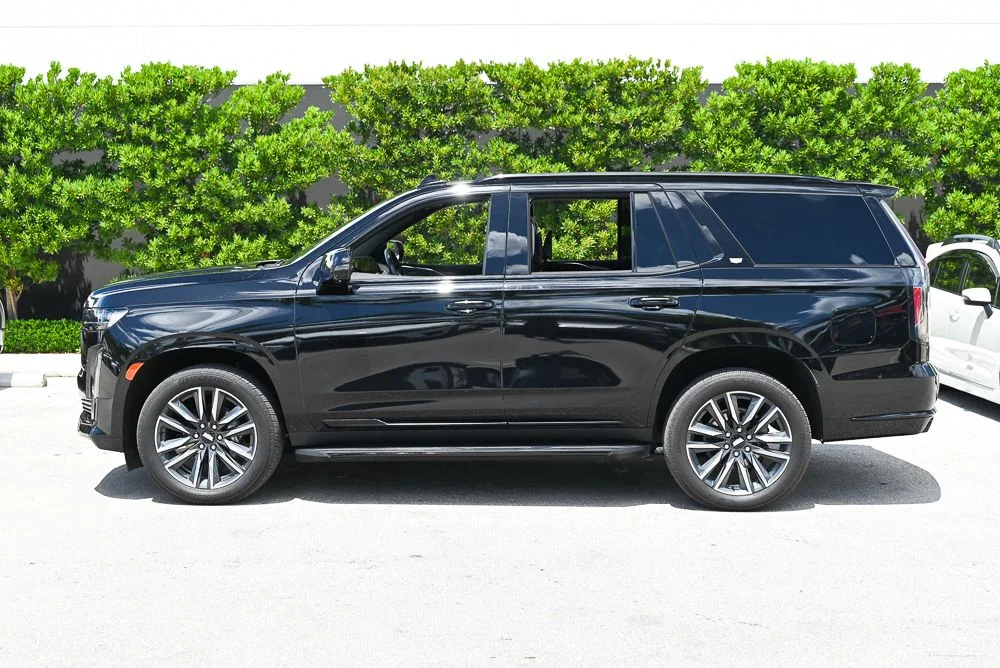 Used 2023 Black Cadillac Sport image 5