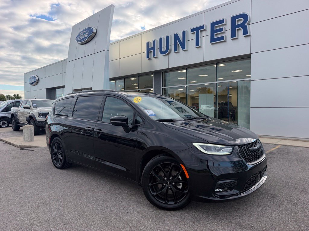 2025 Chrysler Pacifica