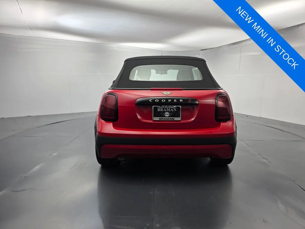 New 2026 Red MINI Signature Plus image 6