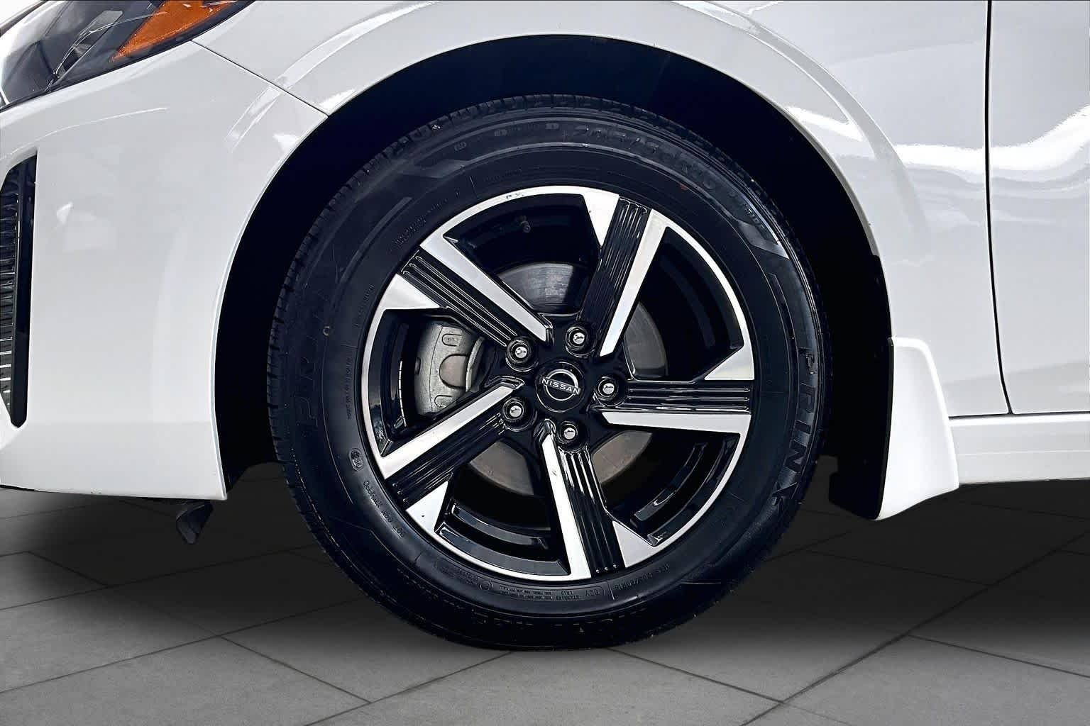 Certified Used 2024 Fresh Powder Nissan SV image 11