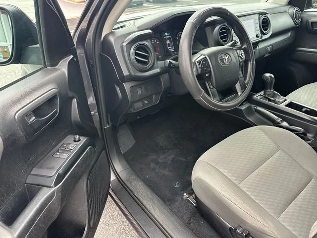 Used 2022 Gray Toyota SR image 9