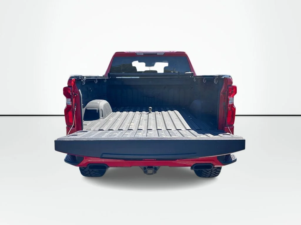 Used 2020 Red Chevrolet RST image 10