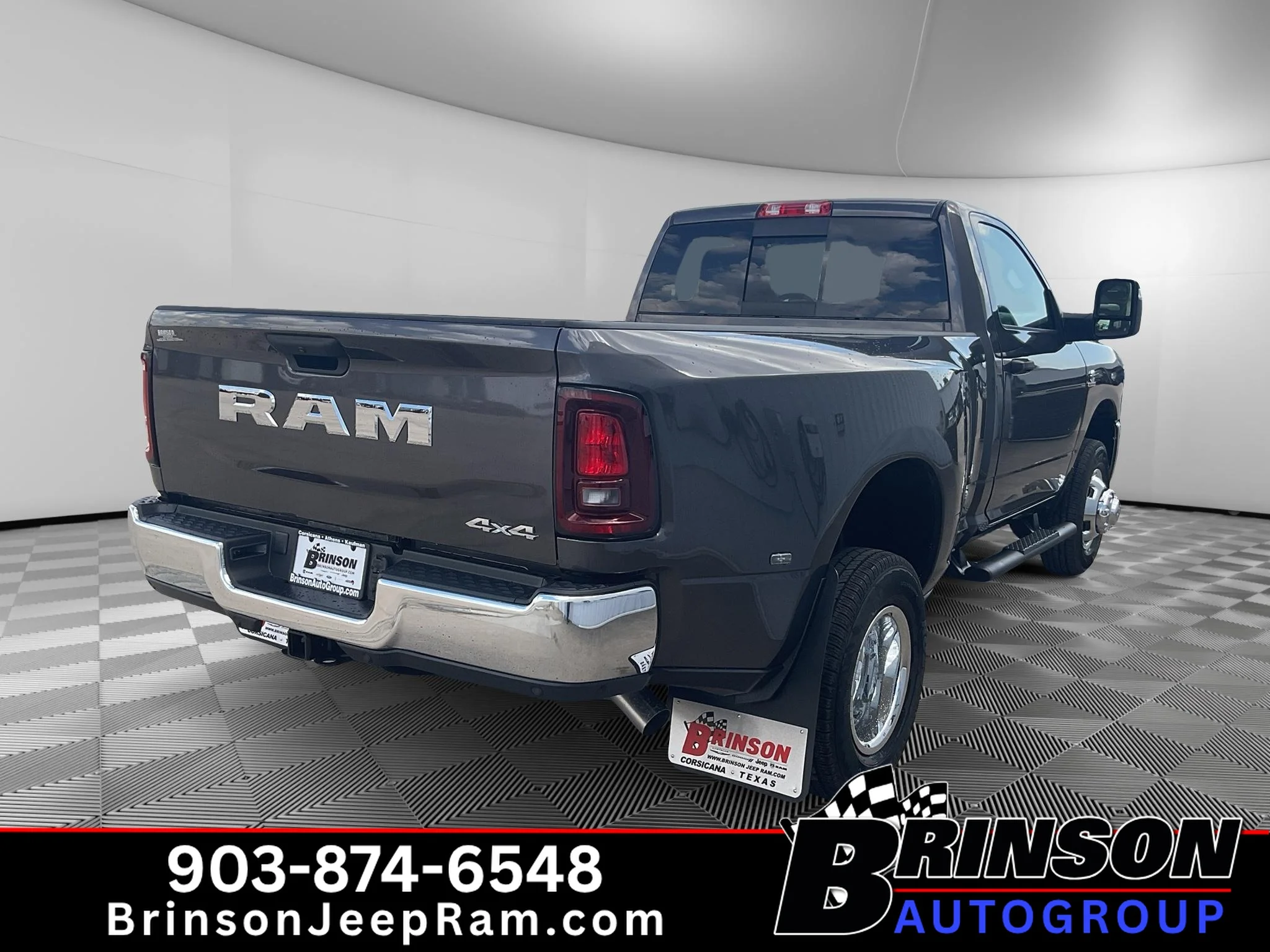 New 2027 Granite Crystal Metallic Clearcoat Ram Tradesman image 5