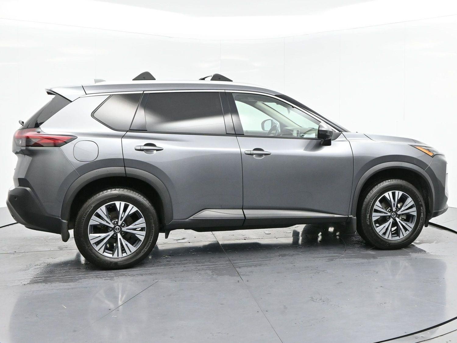 Used 2021 Gun Metallic Nissan SV image 8
