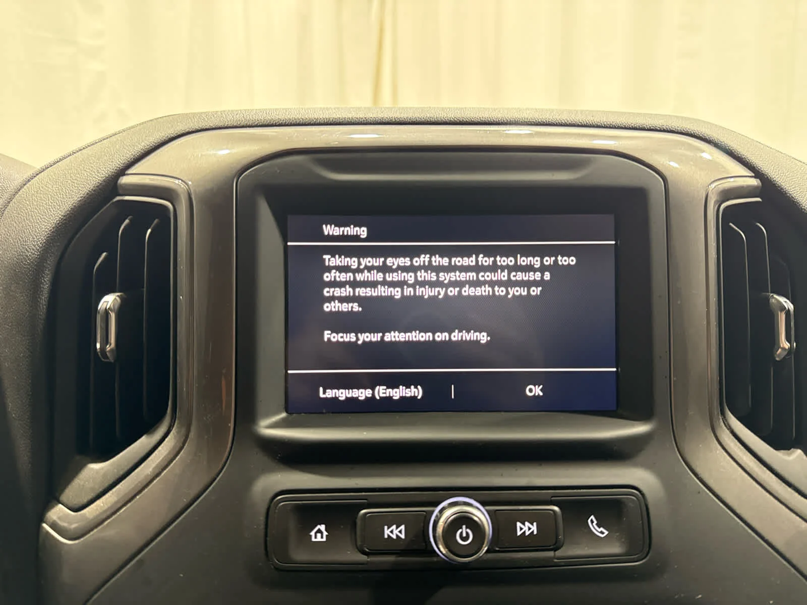 Certified Used 2025 Summit White GMC Pro image 24