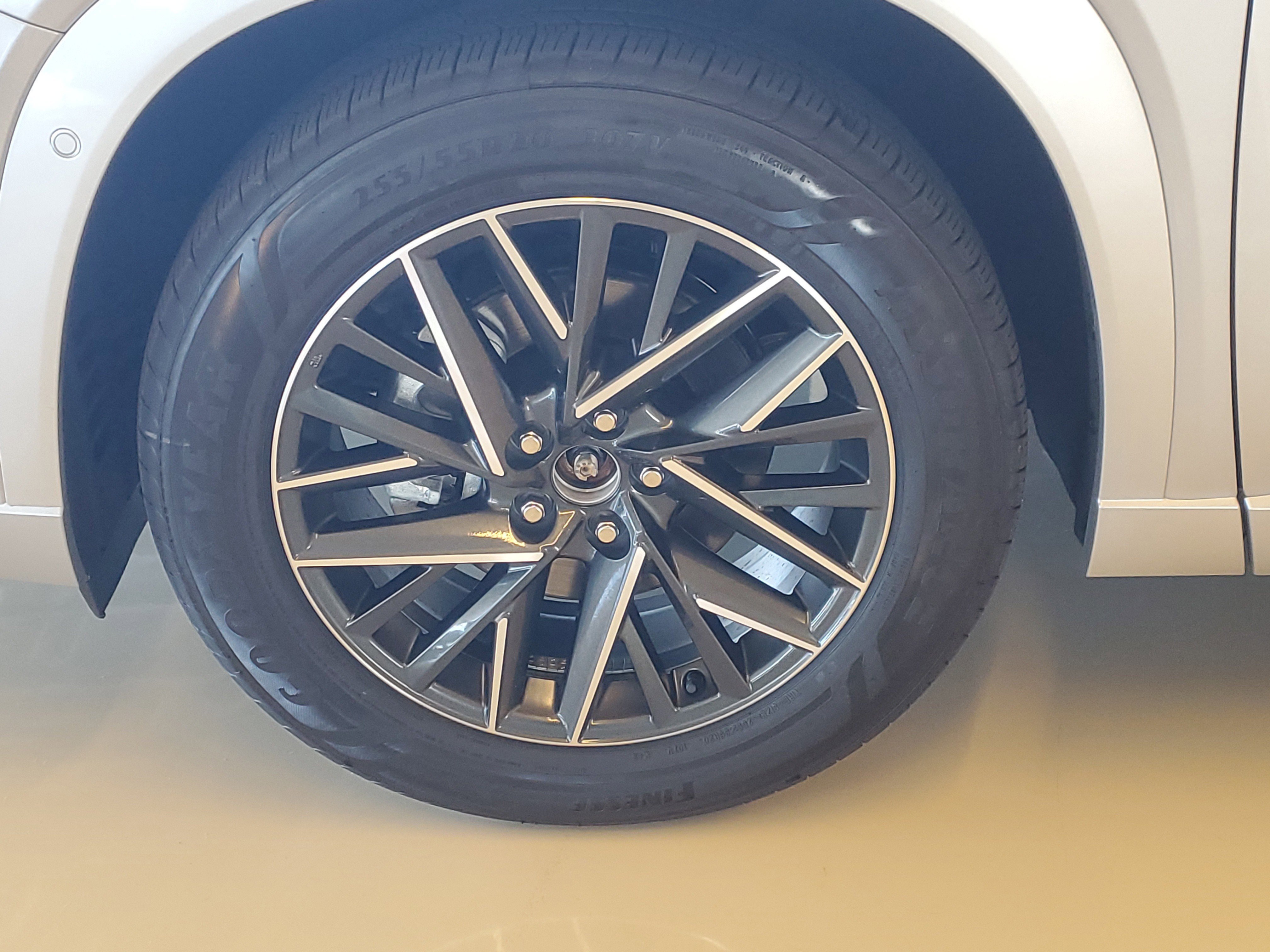 Certified Used 2026 CELESTIAL SILVER Lexus TX 350 image 7