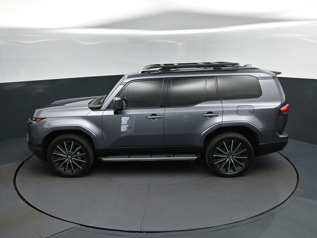 2024 Lexus GX Luxury - Photo 32