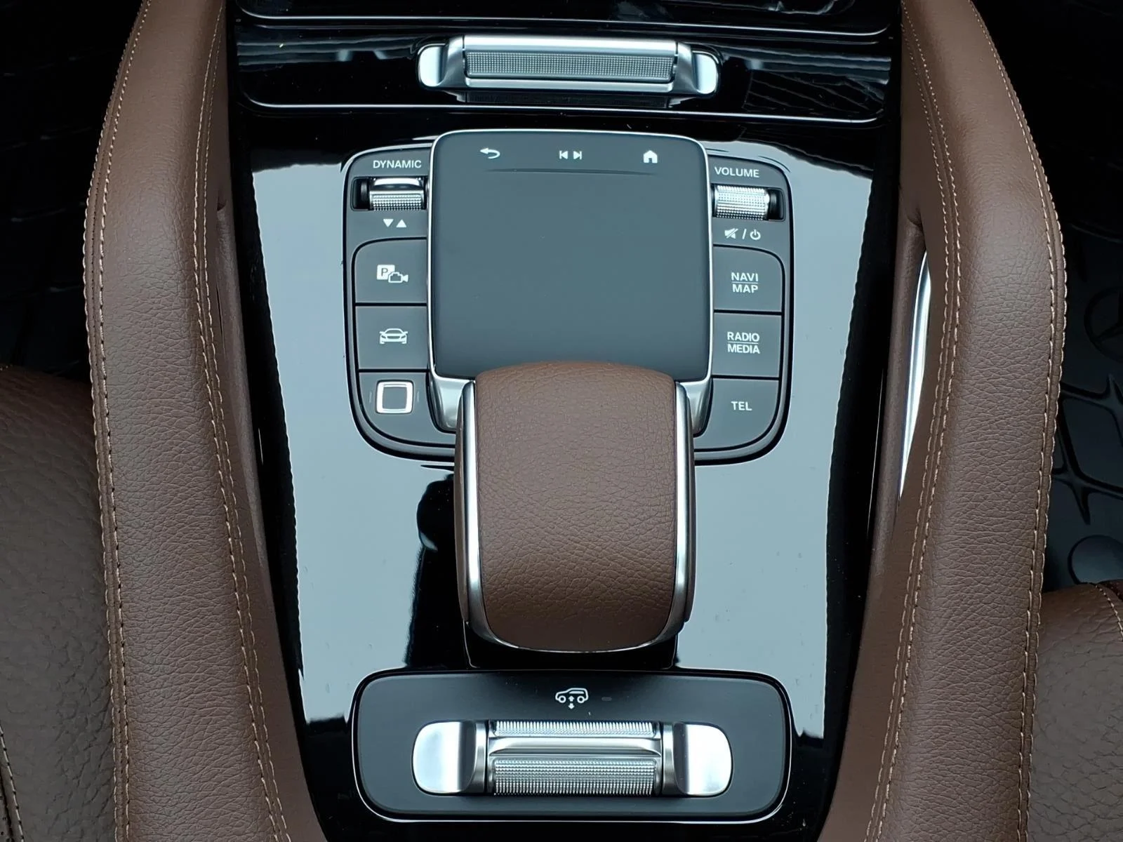 New 2026 WHITE Mercedes-Benz GLS 450 image 25