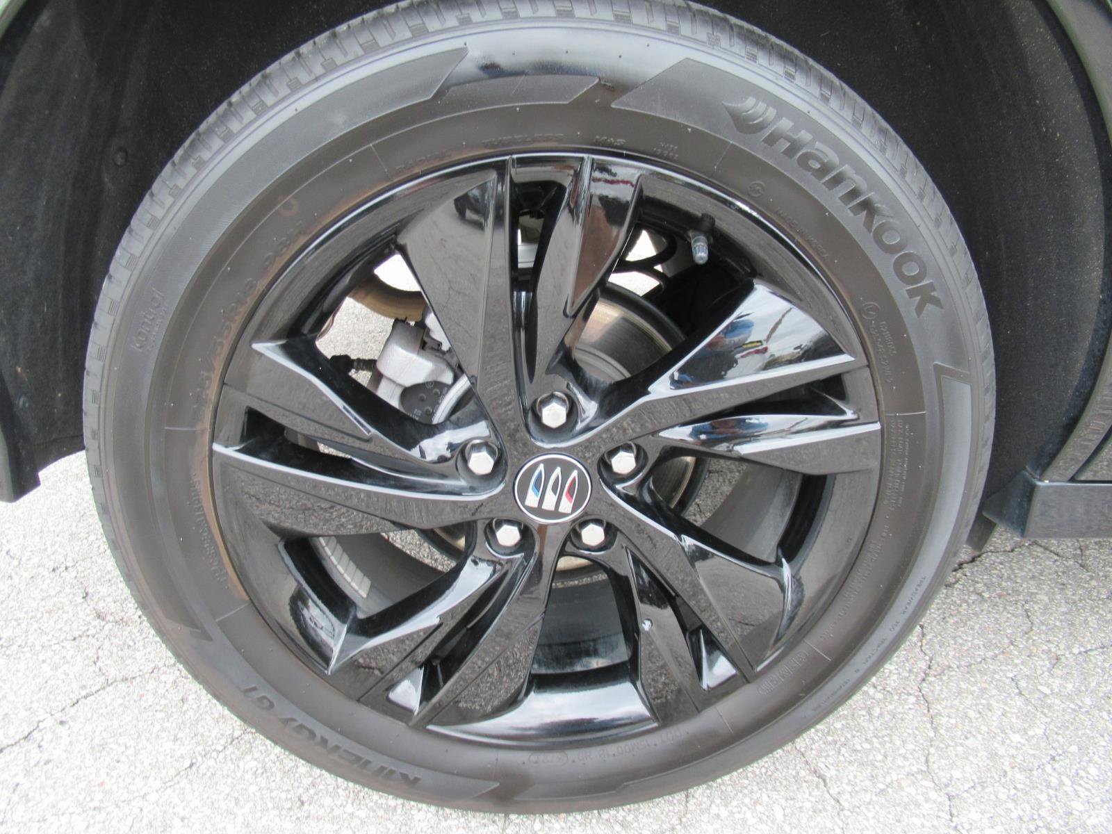 Used 2025 Blue Buick Sport Touring image 7