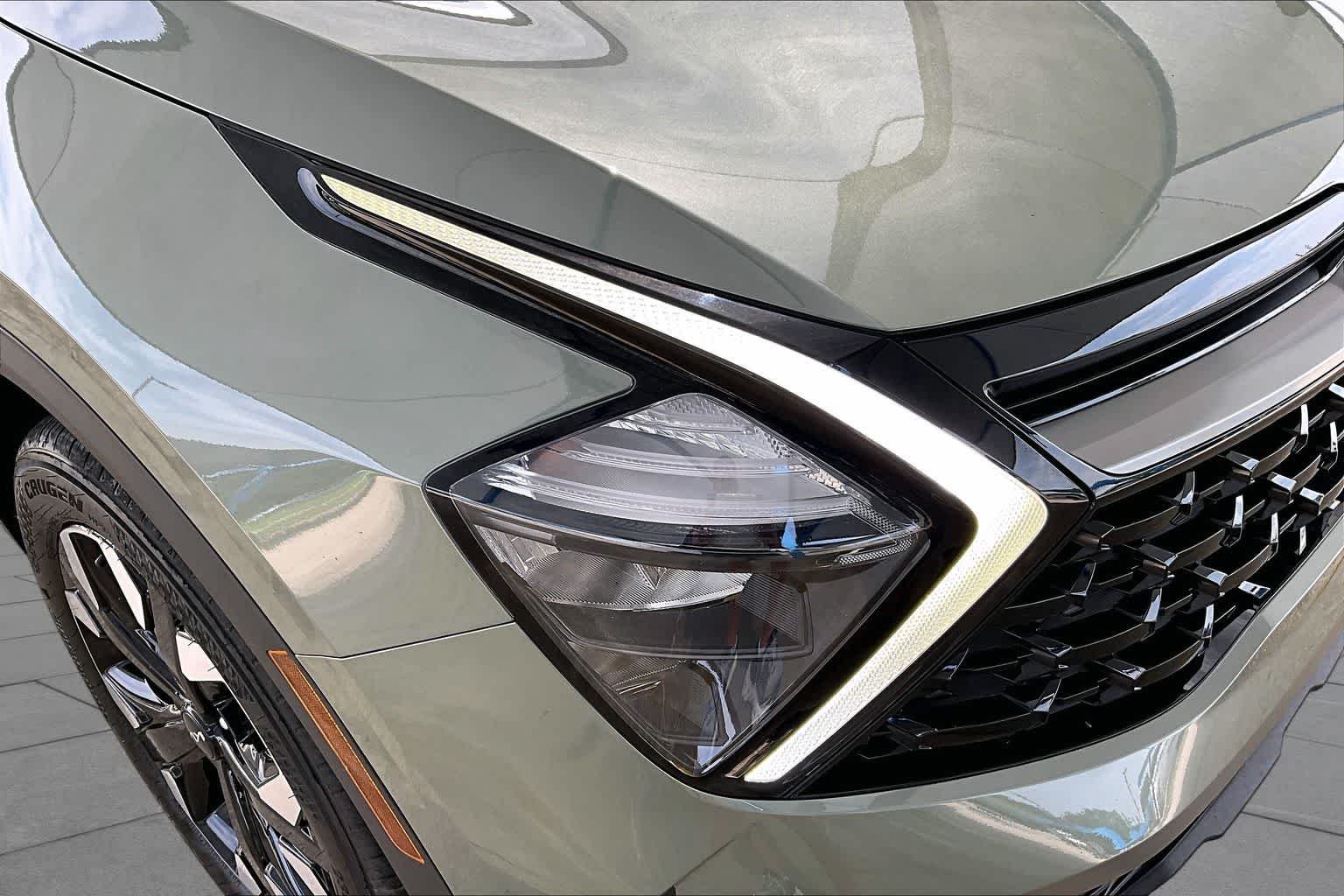 Used 2023 Jungle Green Kia X-Line image 28