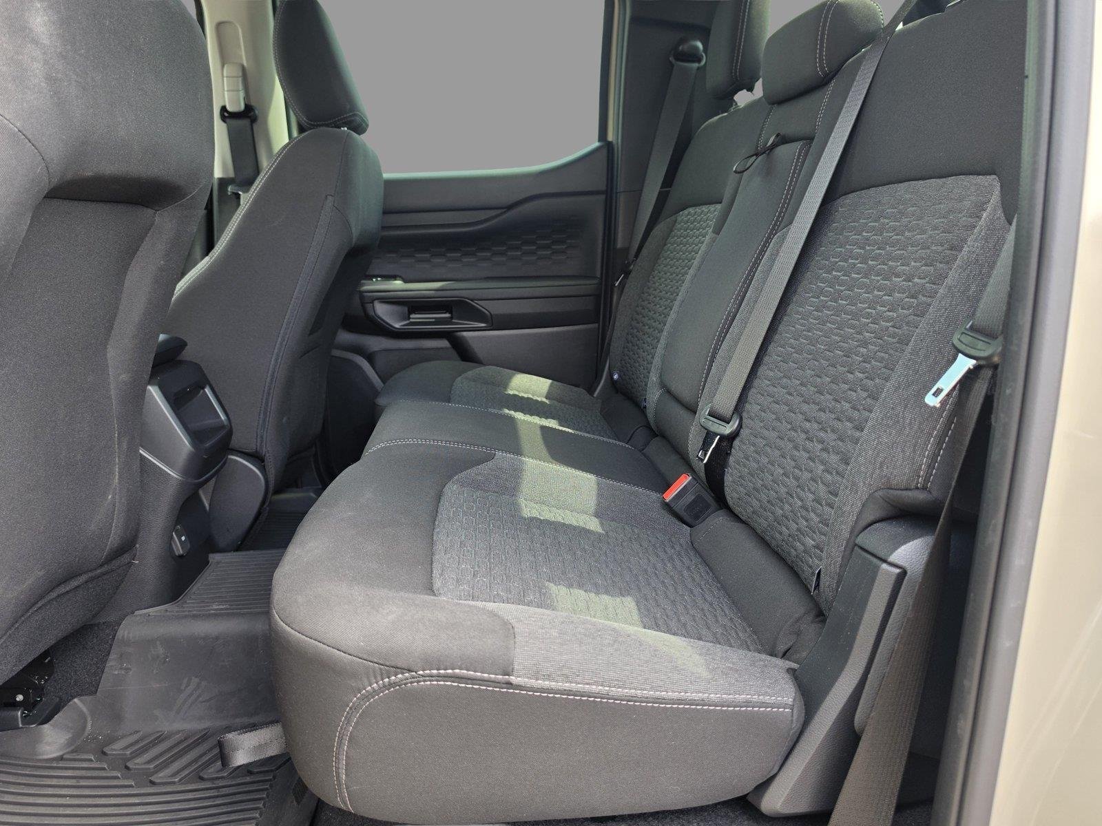 Used 2025 Desert Sand Ford XL image 17