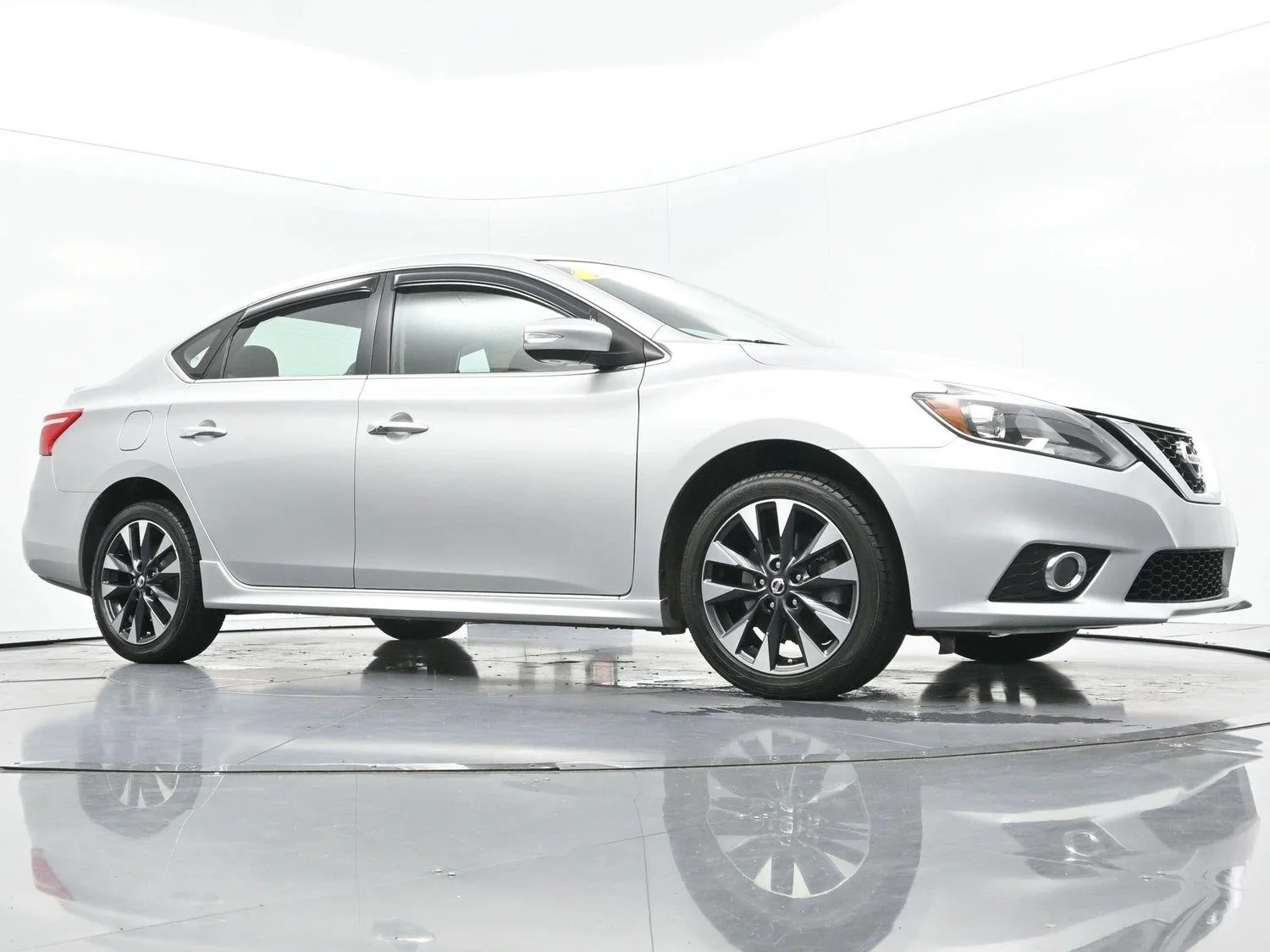 Used 2017 Brilliant Silver Nissan SR Turbo image 45