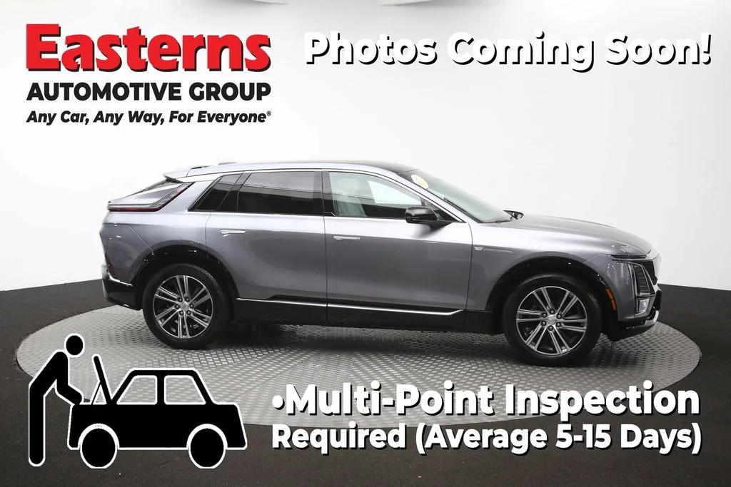 Used 2023 Gray Cadillac Luxury image 50