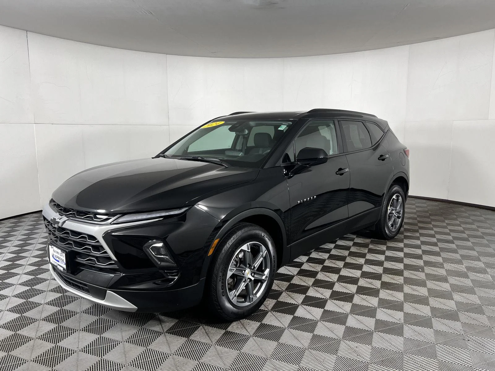 Used 2024 Black Chevrolet LT image 18