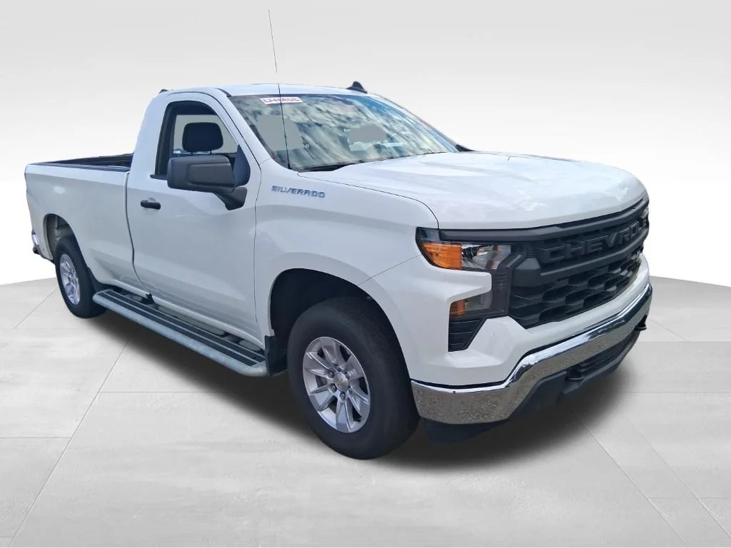 Used 2025 White Chevrolet WT image 3
