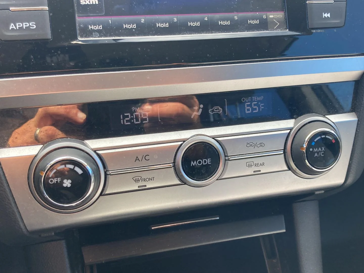 Used 2019 Magnetite Gray Metallic Subaru  image 18