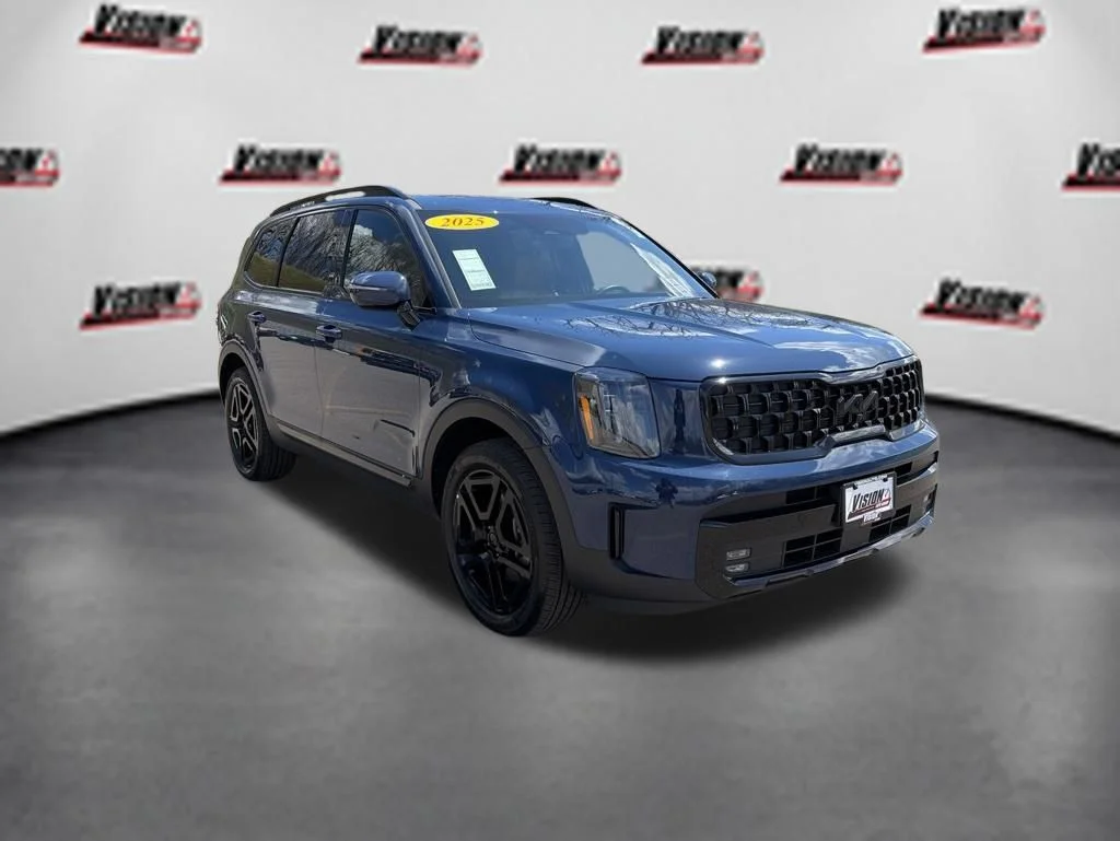 Used 2025 Black Kia SX-Prestige X-Line image 3