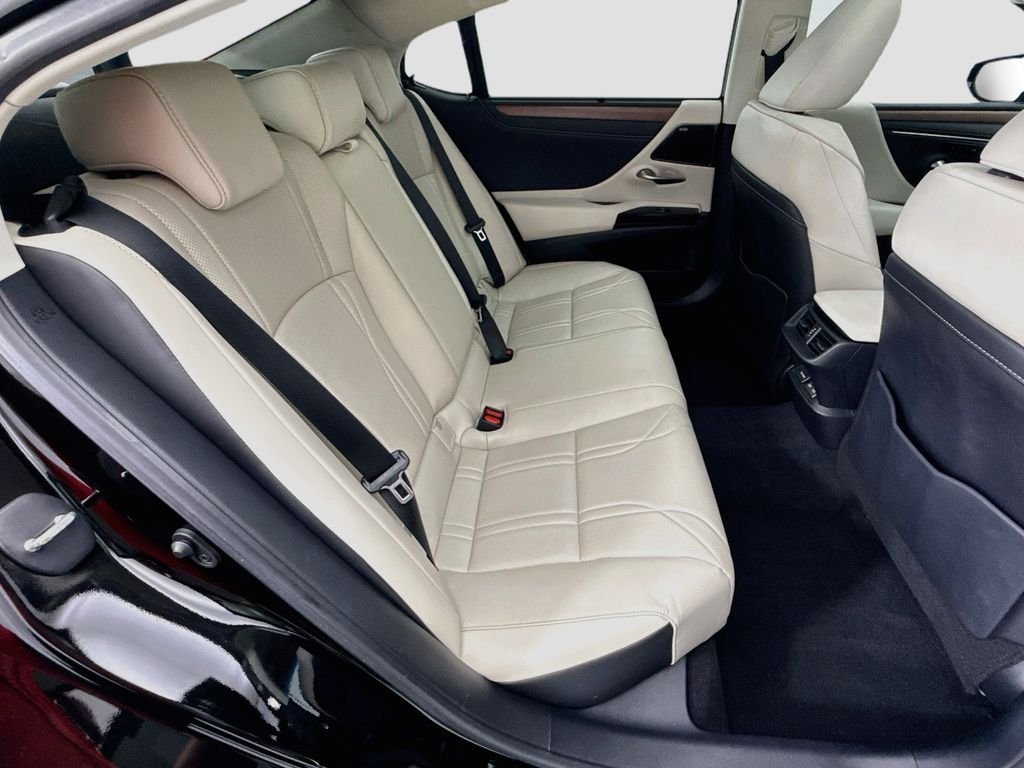 Used 2024 Obsidian Lexus 350 Ultra Luxury image 21