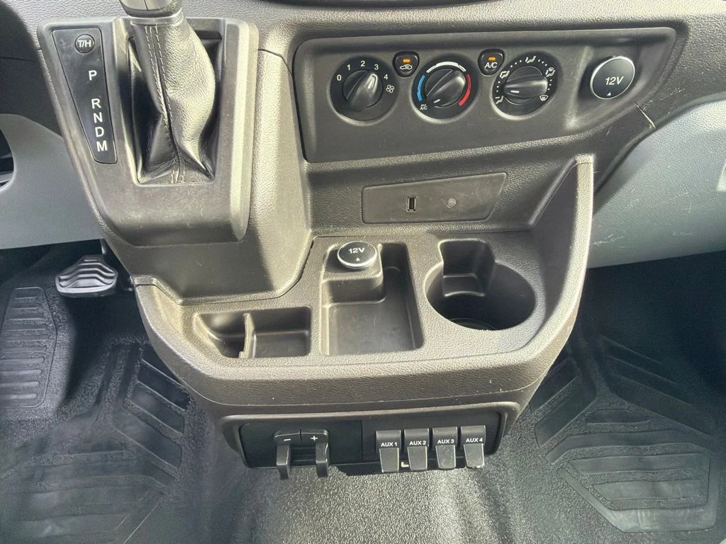 Used 2016 Ingot Silver Ford XLT image 25