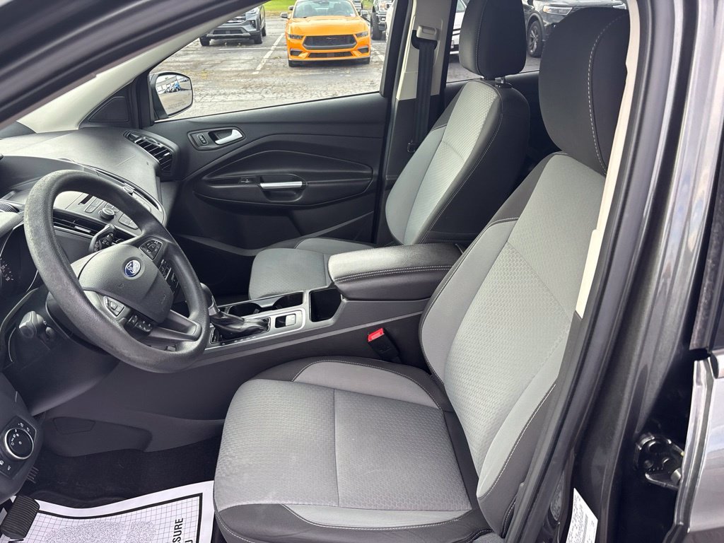 Used 2017 Magnetic Ford SE image 26