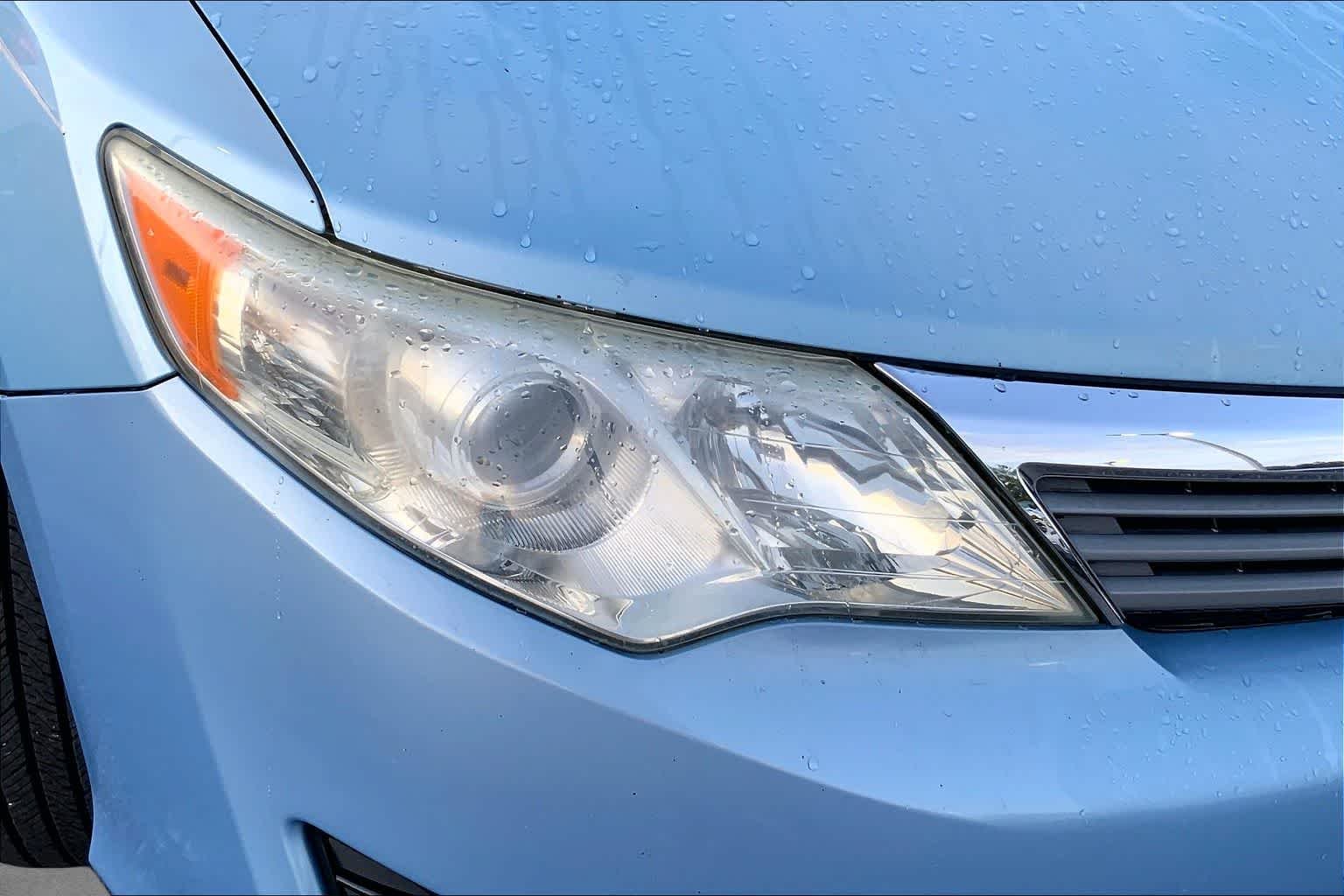 Used 2012 CLEARWATER BLUE META Toyota L image 24