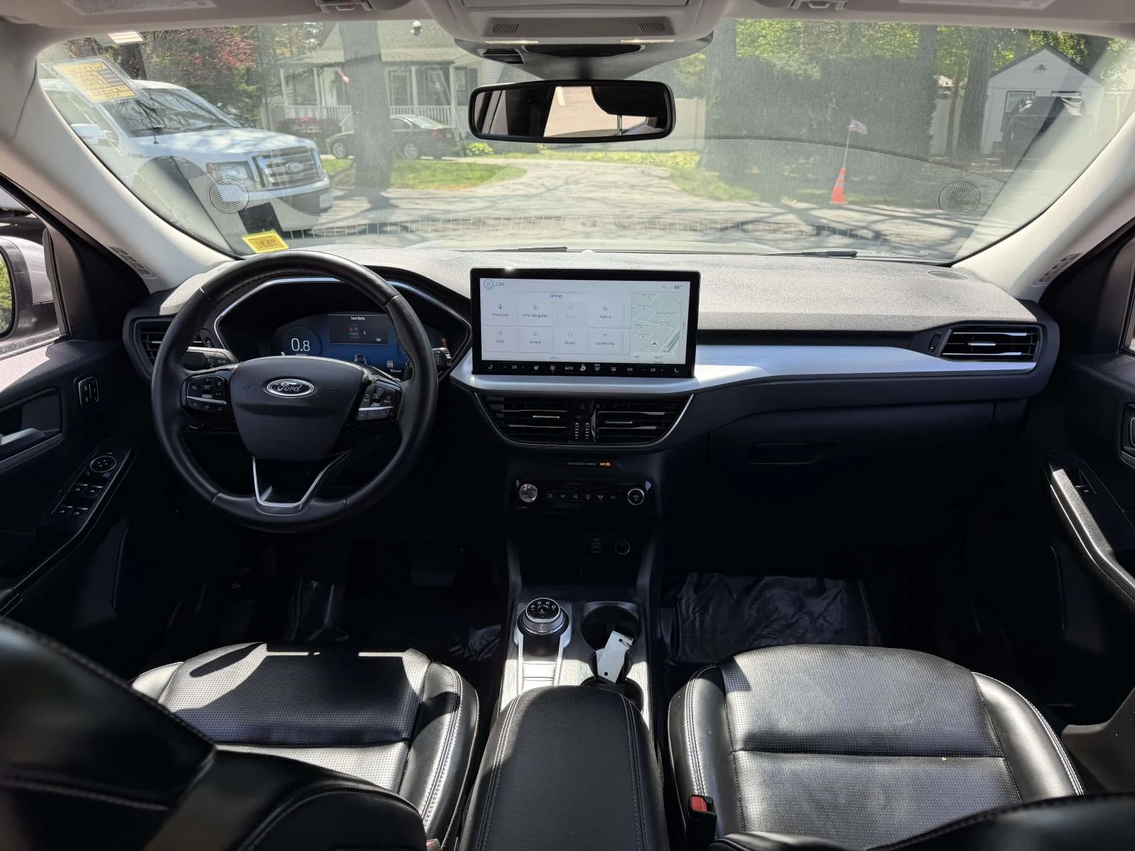 Used 2024 Silver Ford Platinum image 16