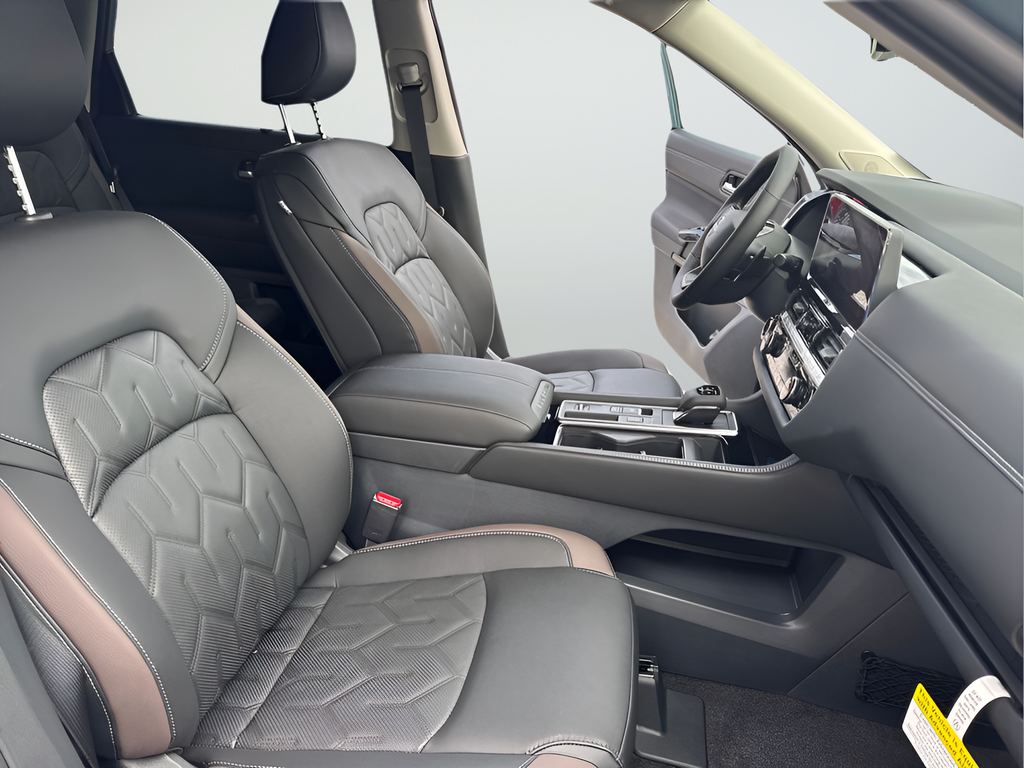 New 2026 Green Nissan Platinum image 41