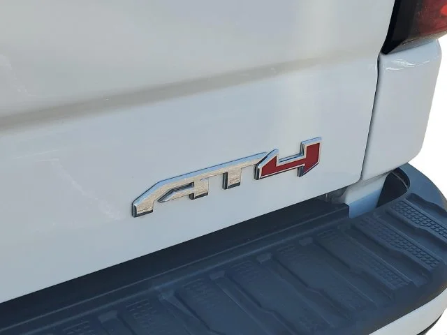 Used 2021 SUMMIT WHITE GMC AT4 image 34