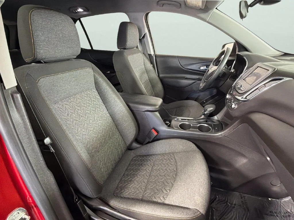 Used 2024 Radiant Red Tintcoat Chevrolet LT image 33