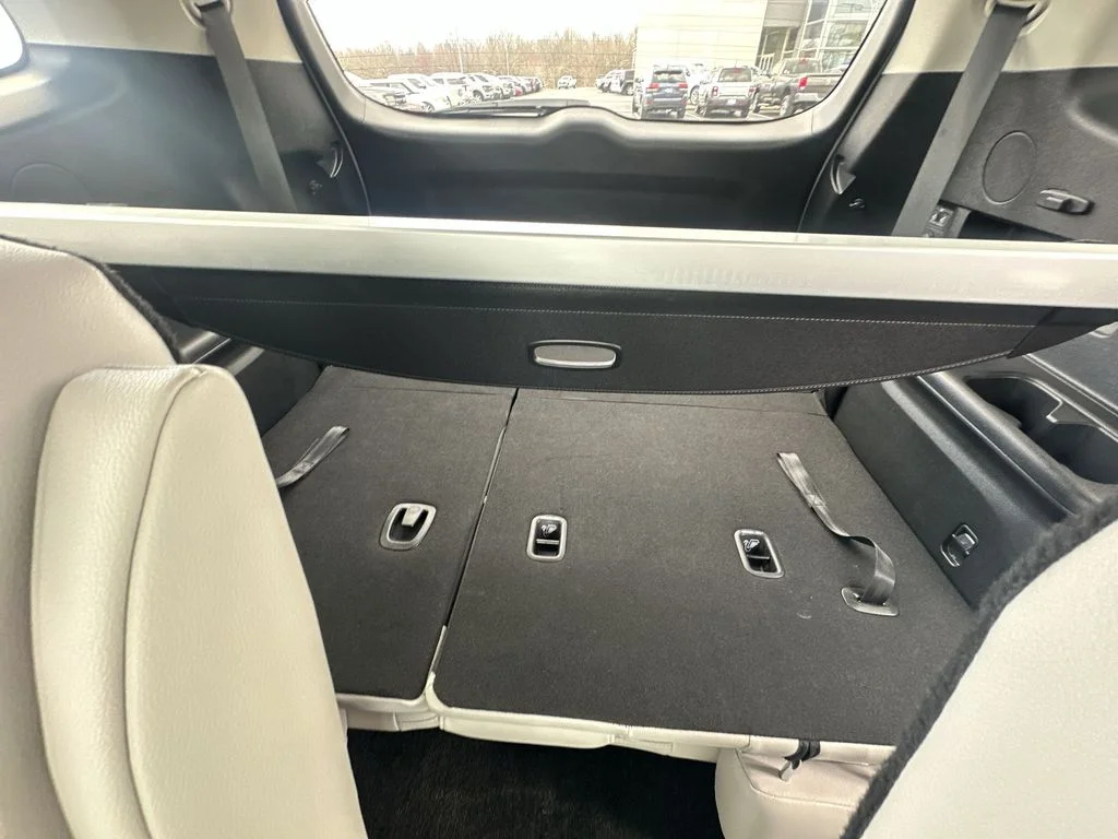 Used 2024 White Kia EX image 30