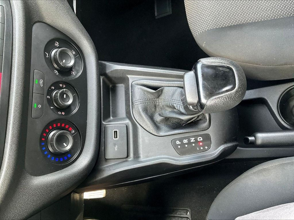 Used 2021 White Ram Tradesman image 18