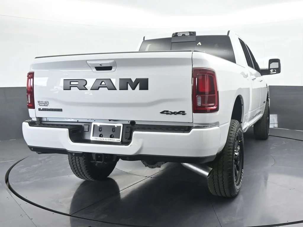 New 2026 Bright White Clear-Coat Exterior Paint RAM Laramie image 5