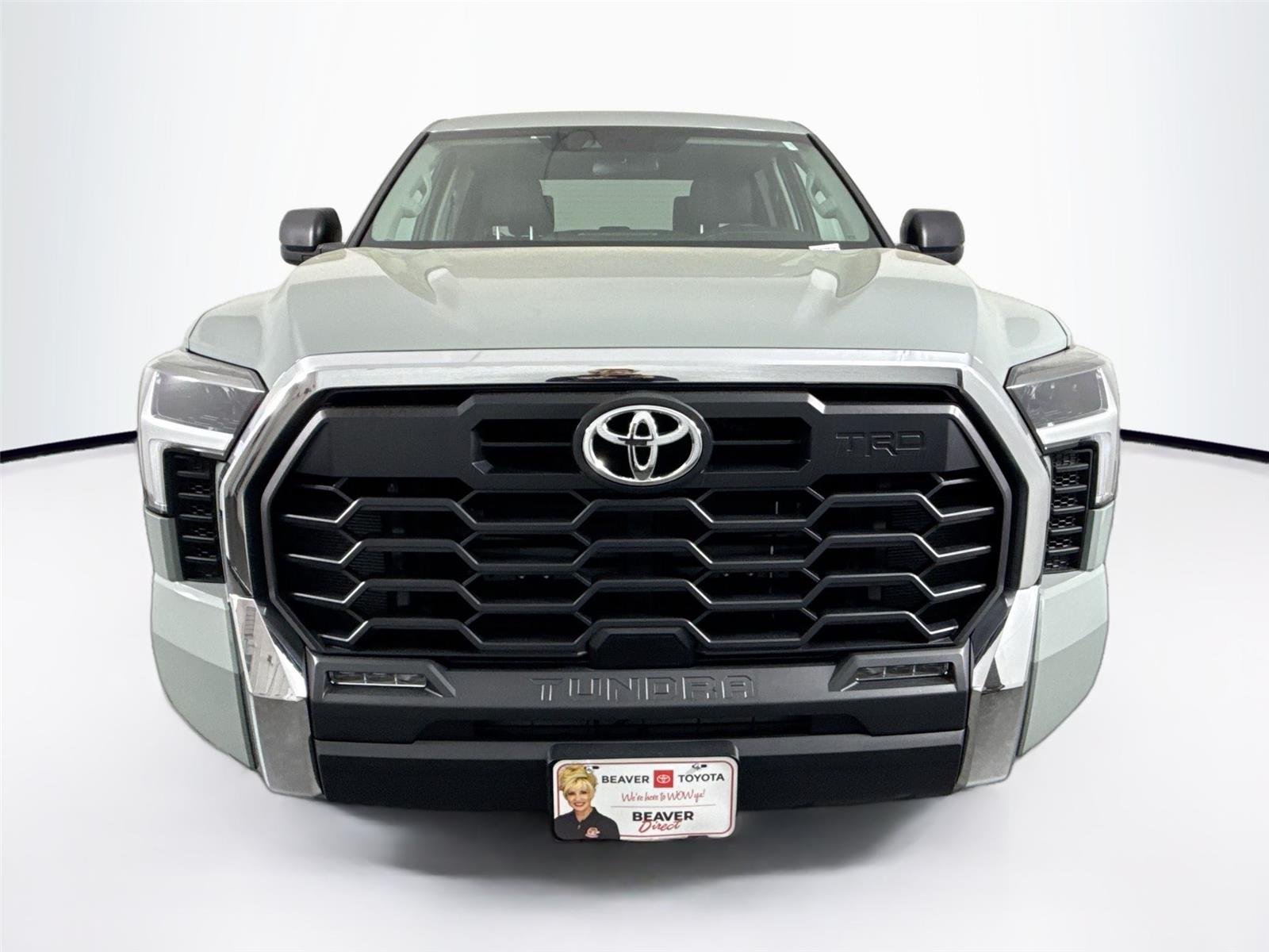 Used 2024 Lunar Rock Toyota SR5 image 8
