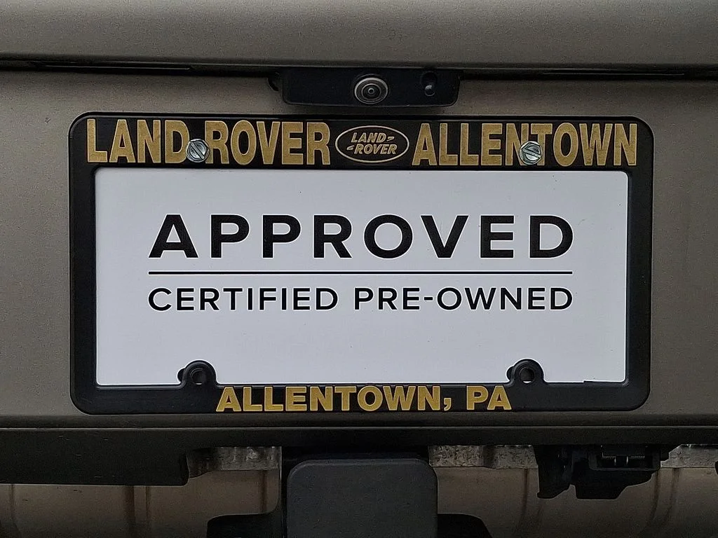 Certified Used 2023  Land Rover X-Dynamic SE image 30
