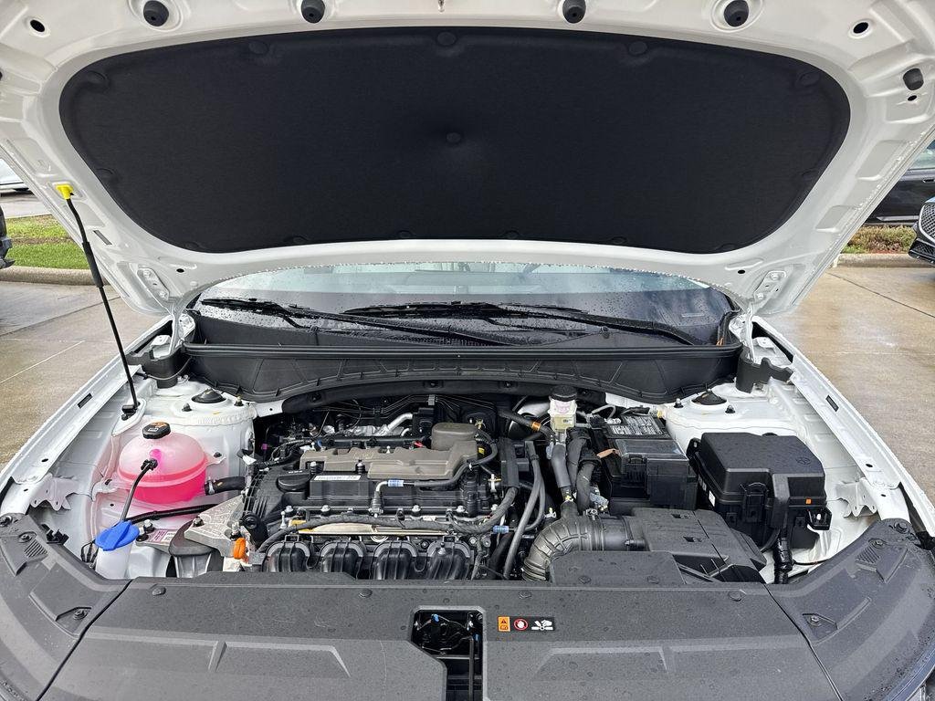 New 2026 White Pearl Hyundai SE FWD image 17