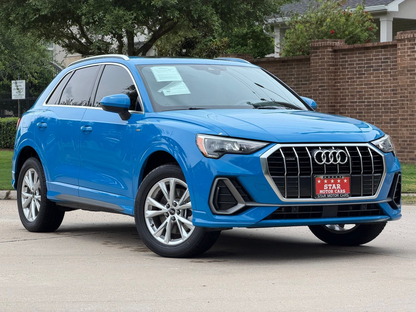 Used 2022 Blue Audi  image 1