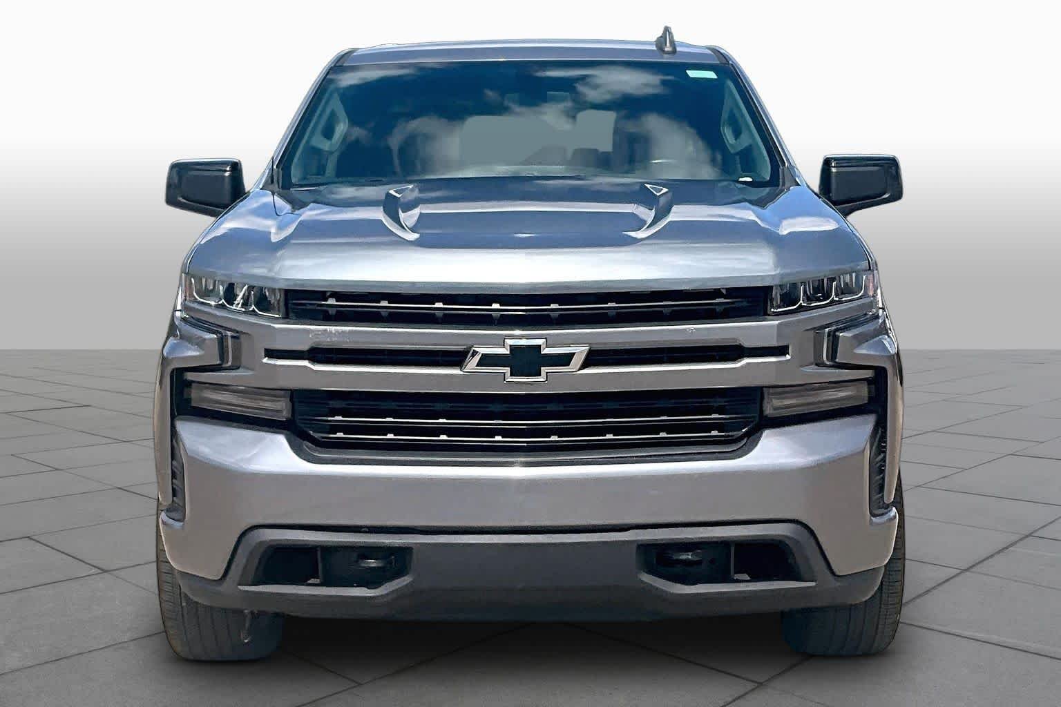 Used 2020 Satin Steel Metallic Chevrolet RST image 4