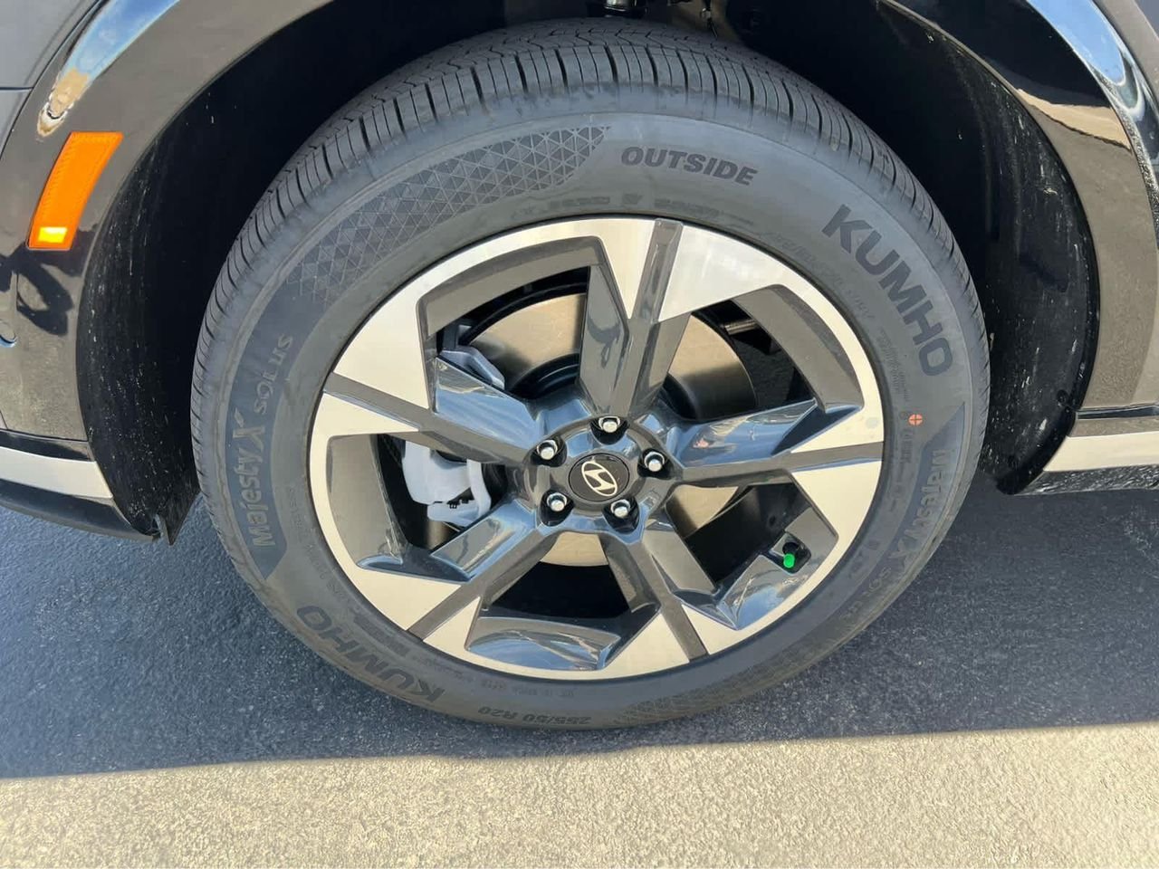New 2026 Ecotronic Gray Pearl Hyundai Limited AWD image 13
