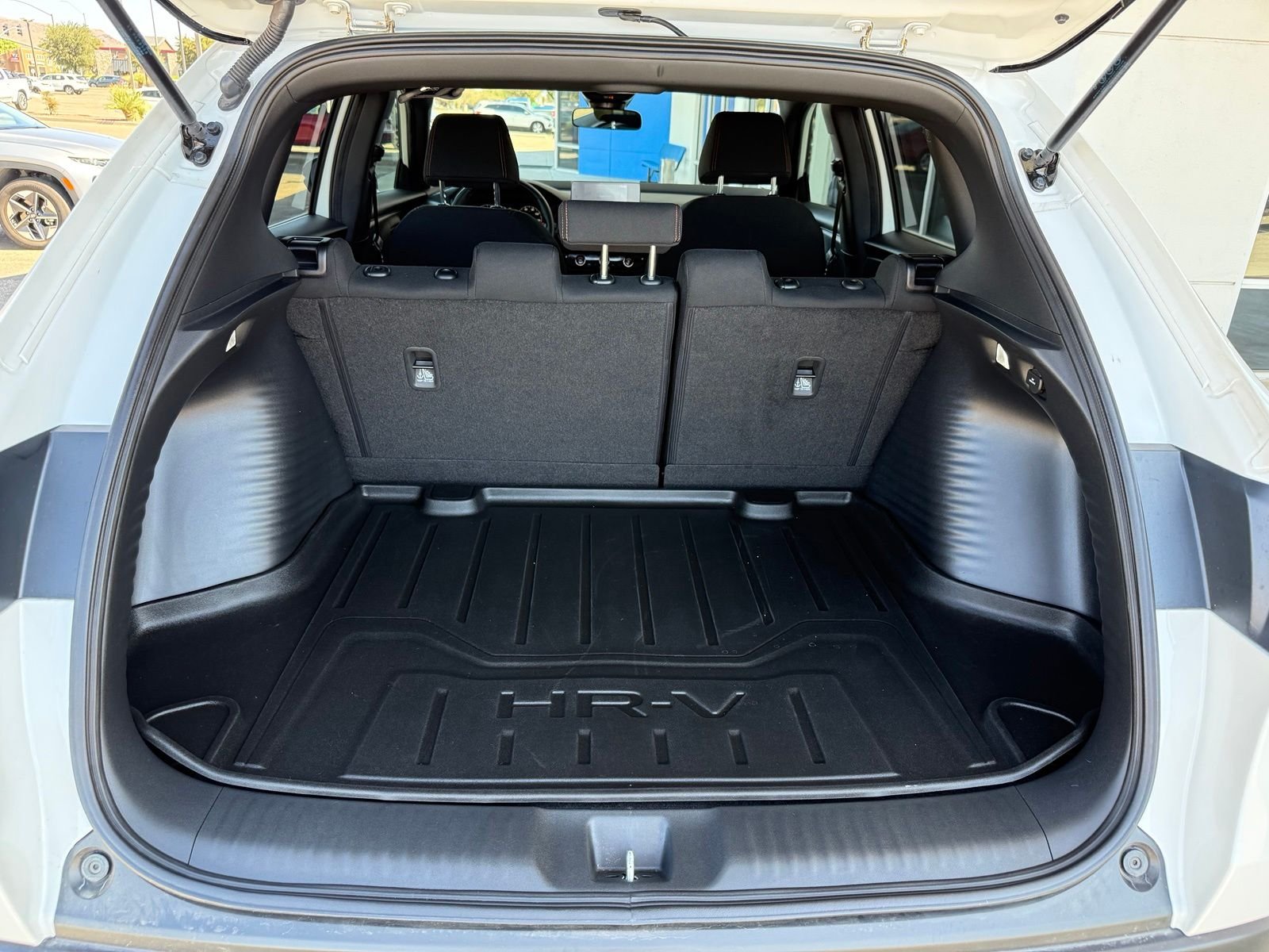 2025 Honda HR-V Sport - Photo 39