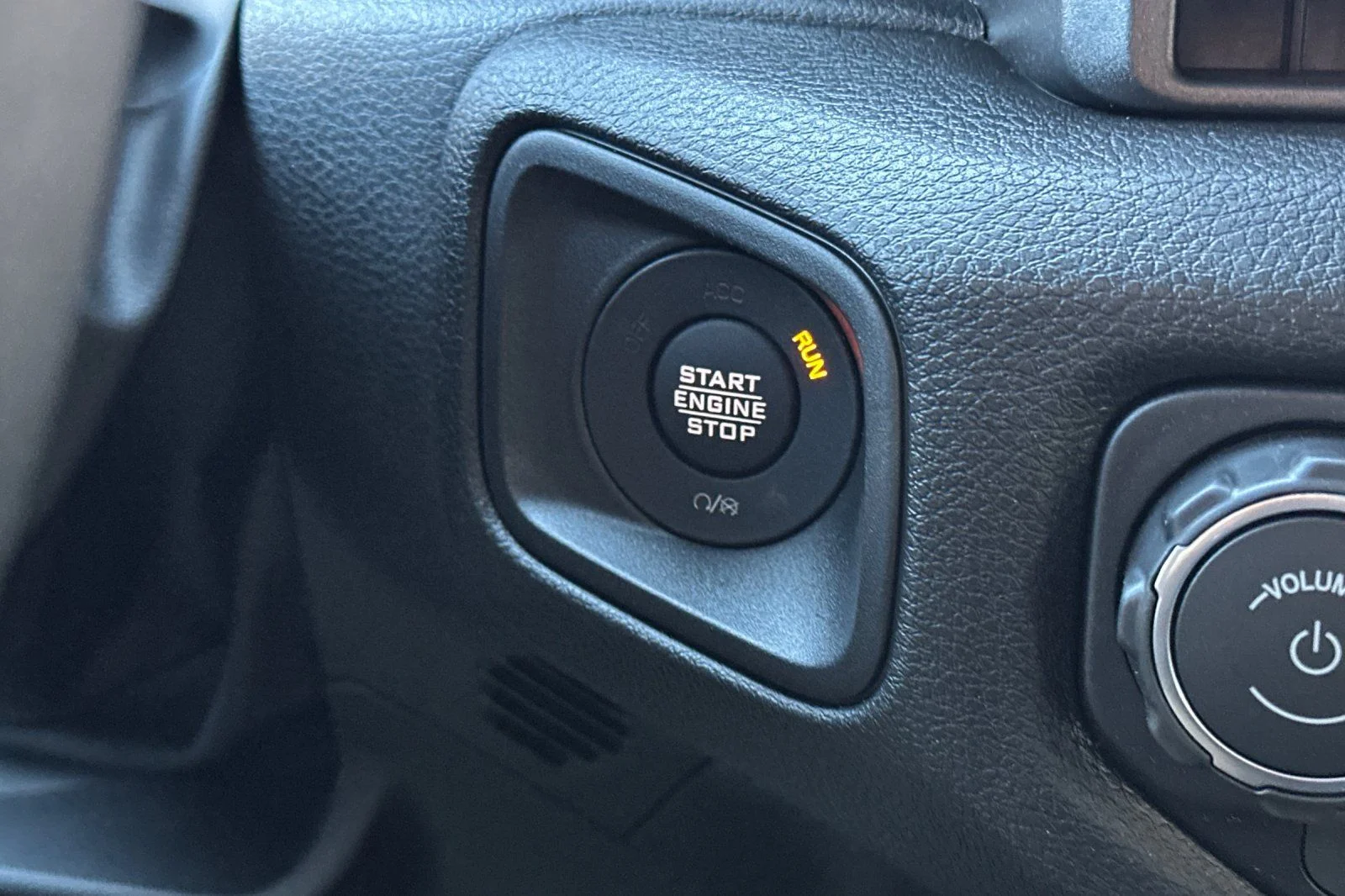 2026 Jeep Wrangler 4-Door Willys - Photo 18