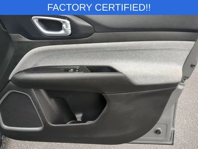 Used 2024 Gray Jeep Latitude image 33