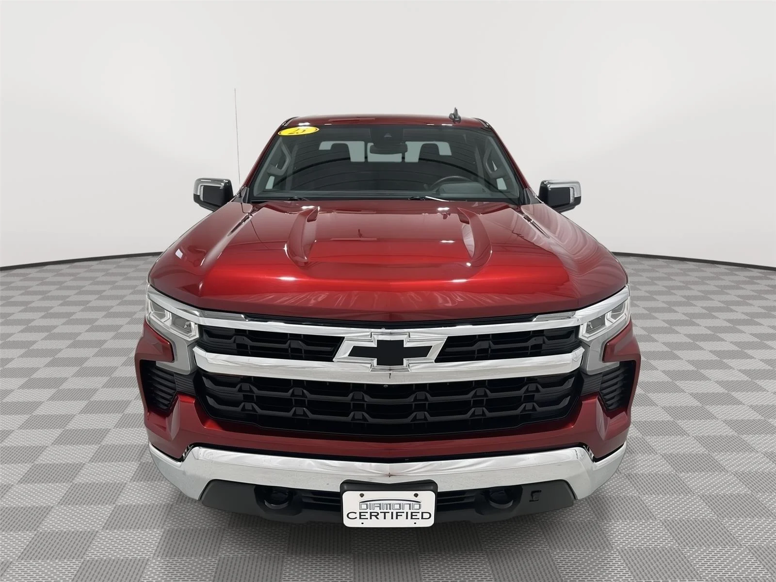 Used 2023 RADIANT RED TINTCOAT Chevrolet LT image 8