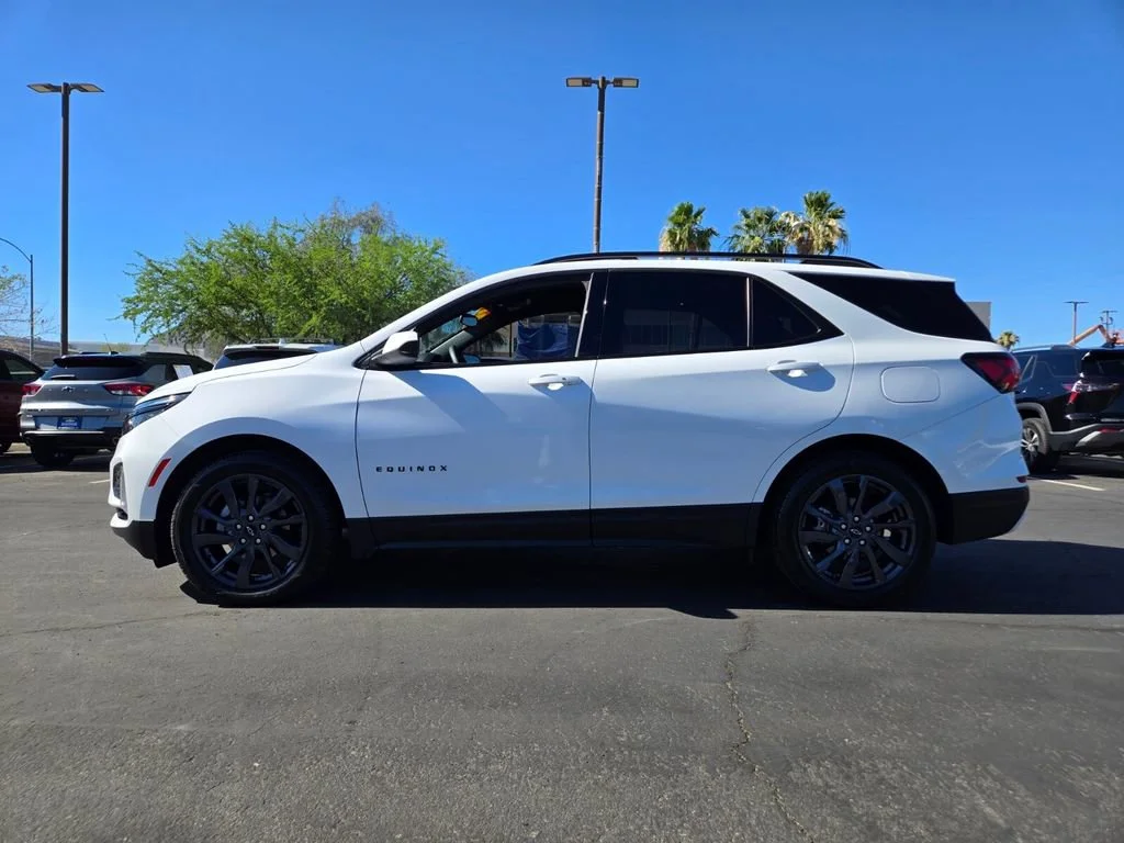 Used 2024 Summit White Chevrolet RS image 3