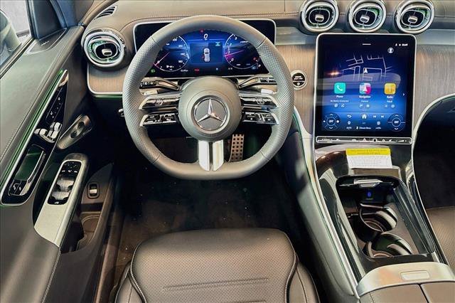 New 2026 Polar White Mercedes-Benz GLC 300 image 50