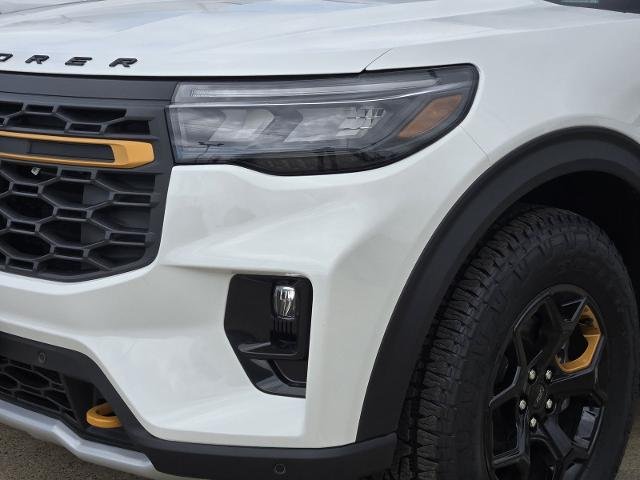New 2026 Star White Metallic Tri-Coat Ford Tremor® image 26