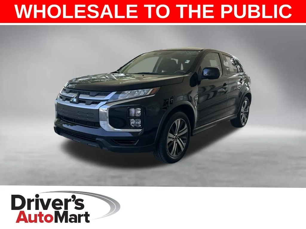 Used 2021 Black Mitsubishi 2.0 ES image 1