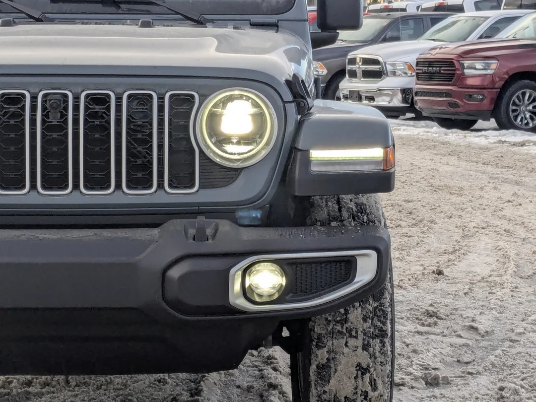 New 2026 Dark blue Jeep Sahara - - 4x4 - McKinley Leather - Body-Color Top - Alpine Audio - Technology Group & More! image 10